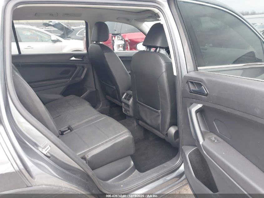 2018 Volkswagen Tiguan 2.0T Se/2.0T Sel VIN: 3VV2B7AX3JM193722 Lot: 43974348