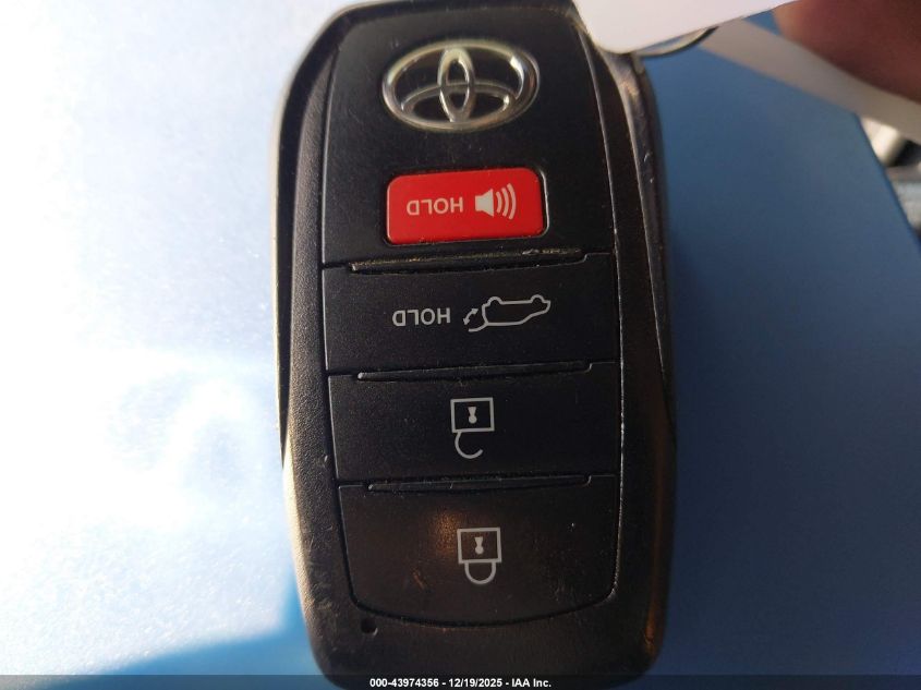 2024 Toyota Corolla Cross Hybrid Xse VIN: 7MUFBABG4RV017226 Lot: 43974356