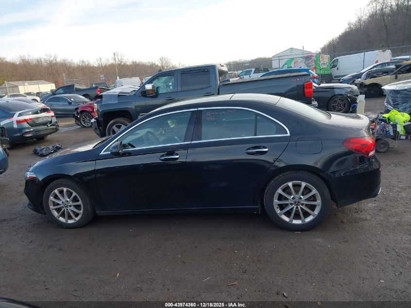 2019 Mercedes-Benz A 220 4Matic VIN: WDD3G4FB5KW001269 Lot: 43974360