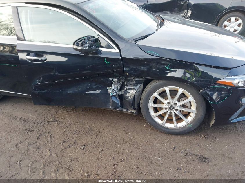 2019 Mercedes-Benz A 220 4Matic VIN: WDD3G4FB5KW001269 Lot: 43974360