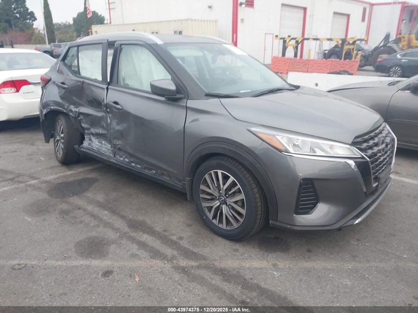 2024 Nissan Kicks Sv Xtronic Cvt