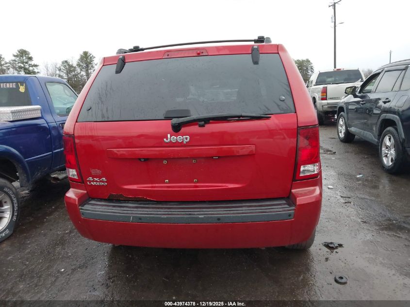 2010 Jeep Grand Cherokee Laredo VIN: 1J4PR4GK4AC111521 Lot: 43974378