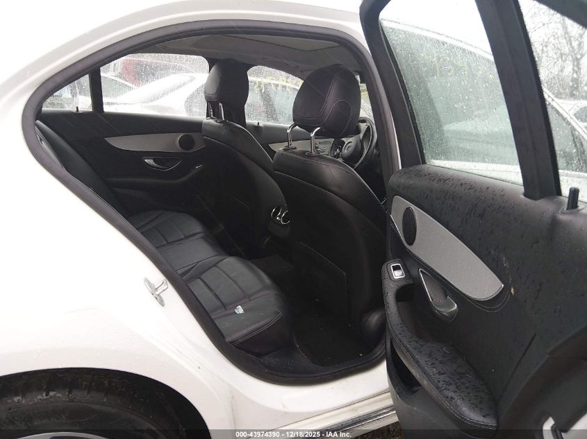 2016 Mercedes-Benz C 300 4Matic VIN: 55SWF4KB1GU103713 Lot: 43974390