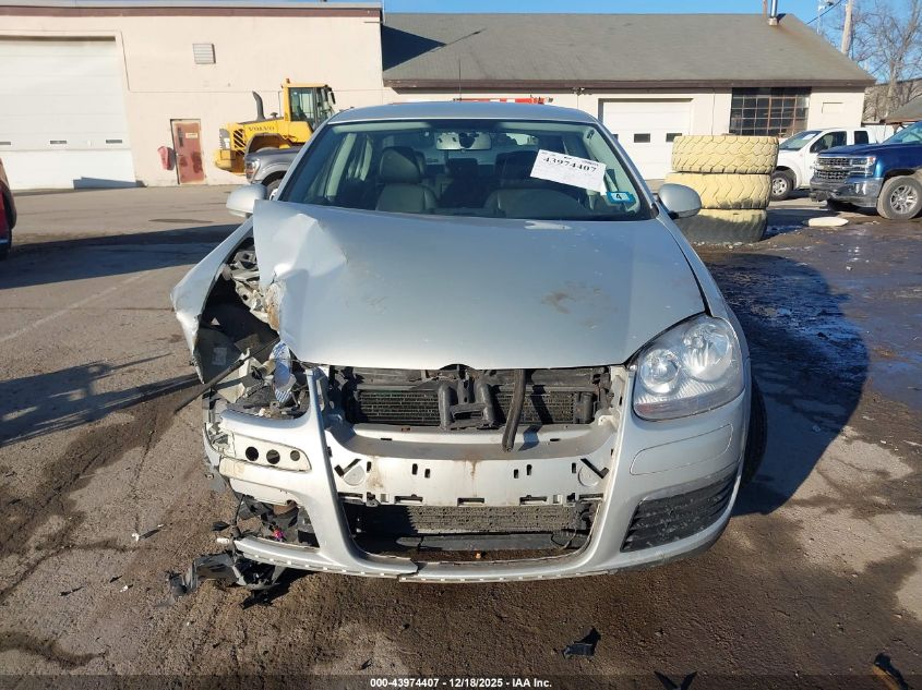 2010 Volkswagen Jetta Limited Edition VIN: 3VWAZ7AJ0AM099554 Lot: 43974407