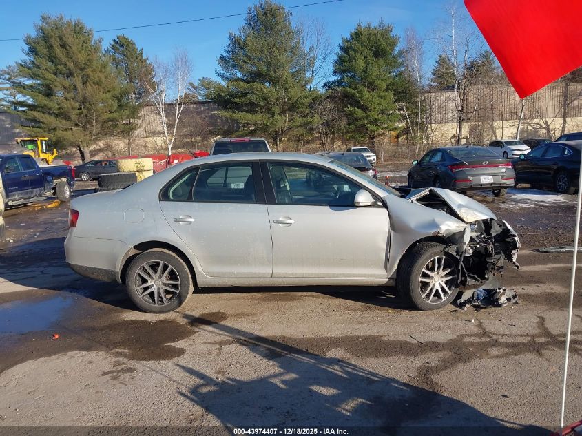 2010 Volkswagen Jetta Limited Edition VIN: 3VWAZ7AJ0AM099554 Lot: 43974407