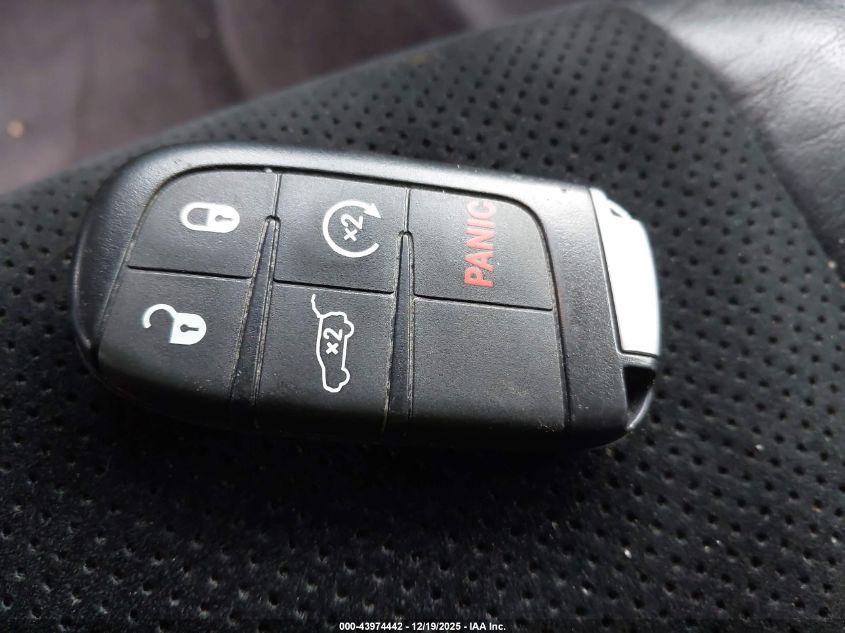 2018 Jeep Grand Cherokee Laredo E 4X4 VIN: 1C4RJFAG0JC304111 Lot: 43974442