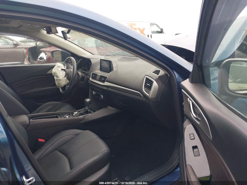 2018 Mazda Mazda3 Touring