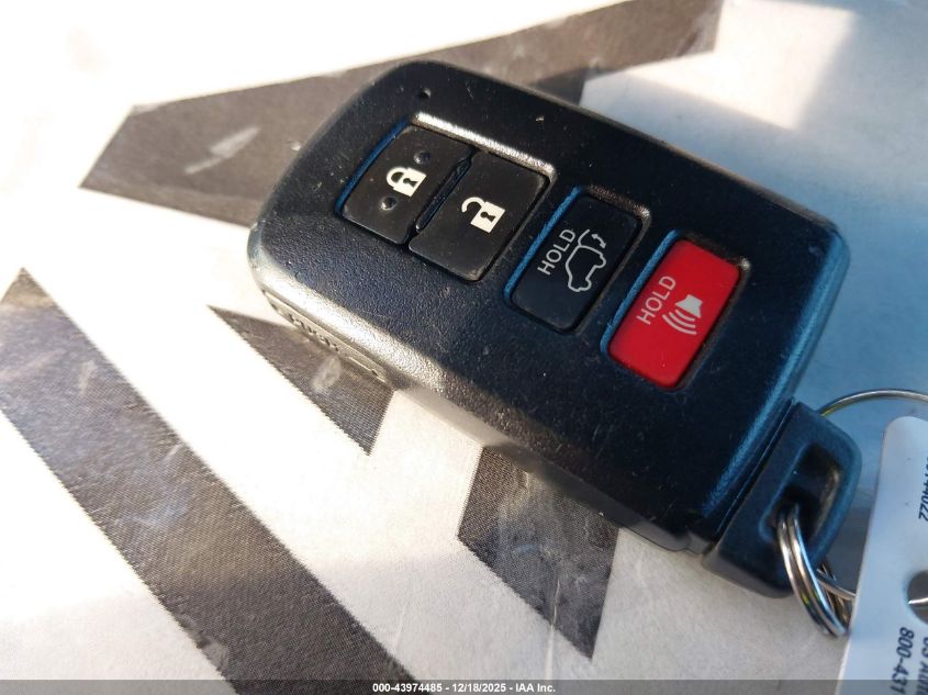 2014 Toyota Highlander Xle V6 VIN: 5TDKKRFHXES026288 Lot: 43974485