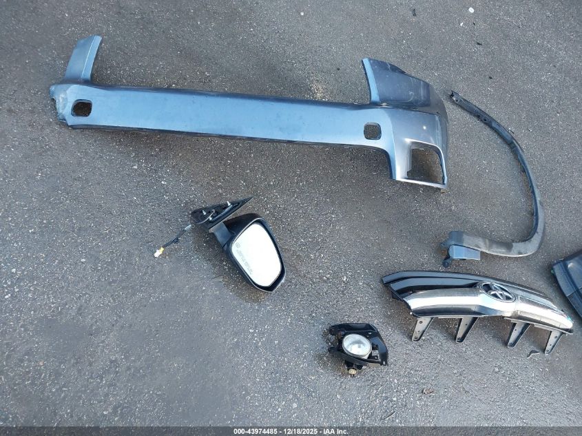 2014 Toyota Highlander Xle V6 VIN: 5TDKKRFHXES026288 Lot: 43974485