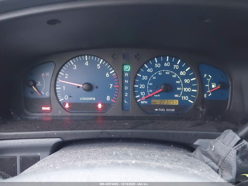 2002 Toyota Sienna Le VIN: 4T3ZF13C22U415269 Lot: 43974492