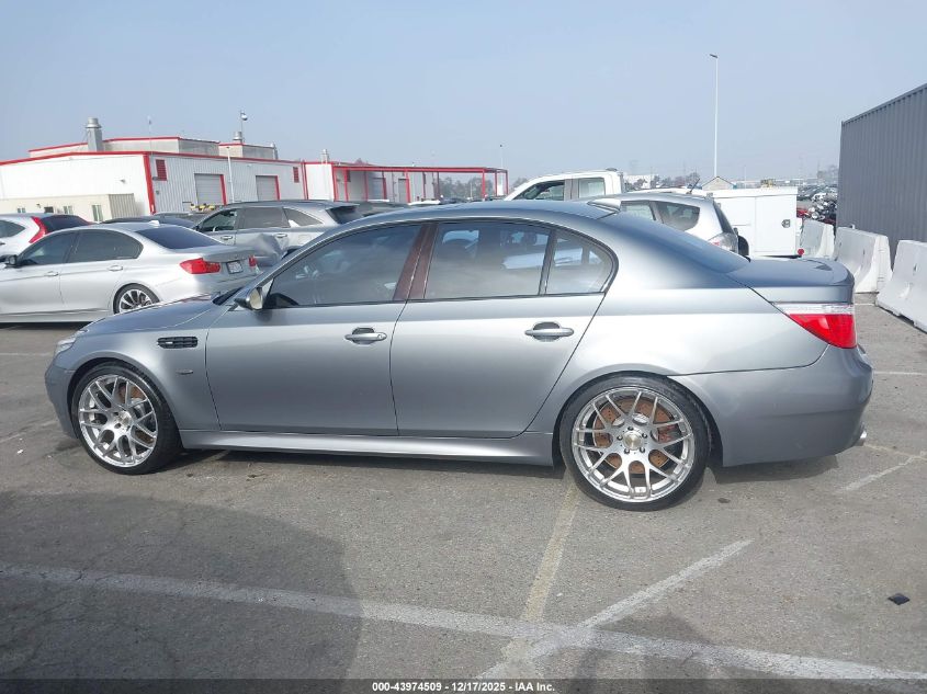 2008 BMW M5 VIN: WBSNB93518CXO8451 Lot: 43974509