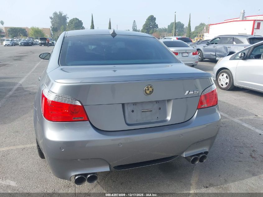 2008 BMW M5 VIN: WBSNB93518CXO8451 Lot: 43974509