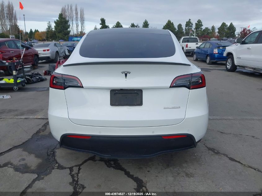 2022 Tesla Model Y Performance Dual Motor All-Wheel Drive VIN: 7SAYGDEF6NF407366 Lot: 43974527