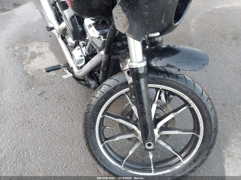 2018 Harley-Davidson Fxlr Low Rider VIN: 1HD1YNJ31JC052562 Lot: 43974552