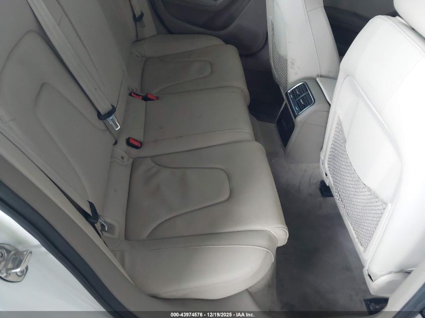 2011 Audi A4 2.0T Premium VIN: WAUFFAFL7BN037372 Lot: 43974576