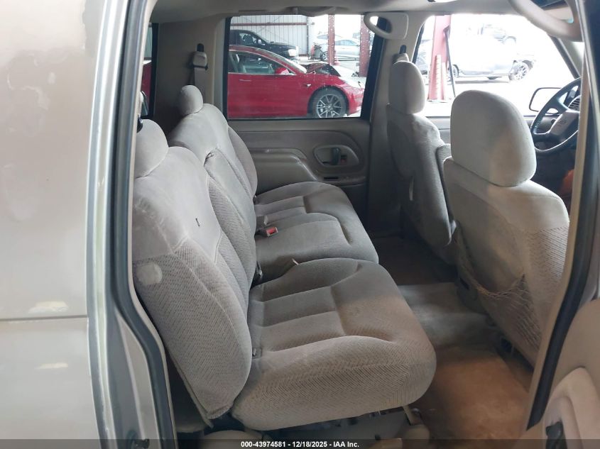 1999 Chevrolet Suburban 1500 Lt VIN: 3GNEC16R6XG185385 Lot: 43974581