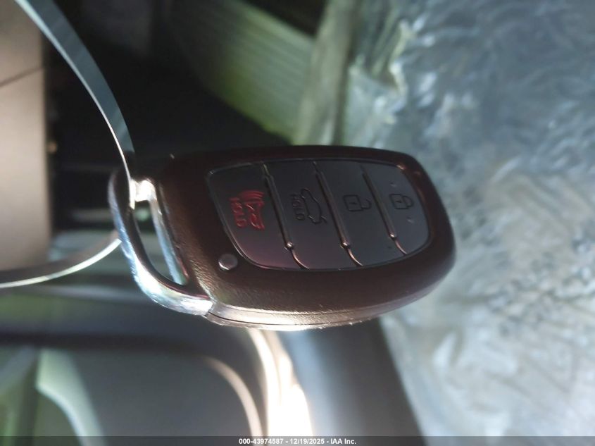 2018 Hyundai Elantra Value Edition VIN: 5NPD84LF5JH302549 Lot: 43974587