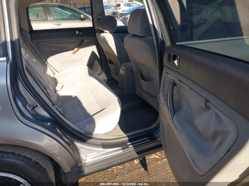 2003 Volkswagen Passat Gls V6 VIN: WVWPH63B83P446979 Lot: 43974596