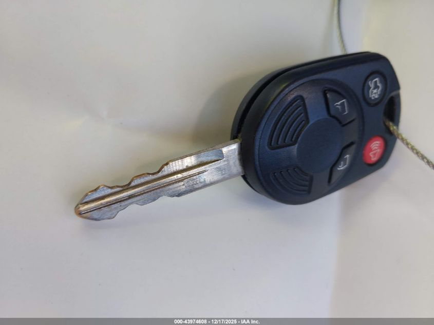 2009 Ford Escape Hybrid Limited VIN: 1FMCU59389KA58995 Lot: 43974608