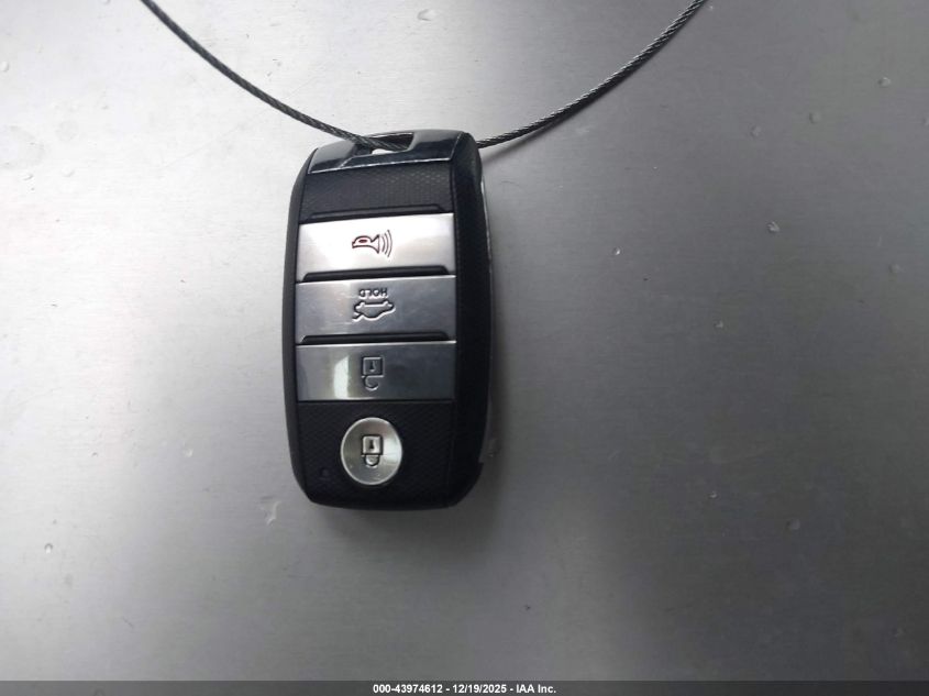 2019 Kia Optima S VIN: 5XXGT4L33KG366166 Lot: 43974612