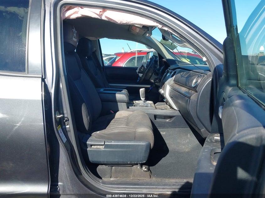 2016 Toyota Tundra Sr5 5.7L V8