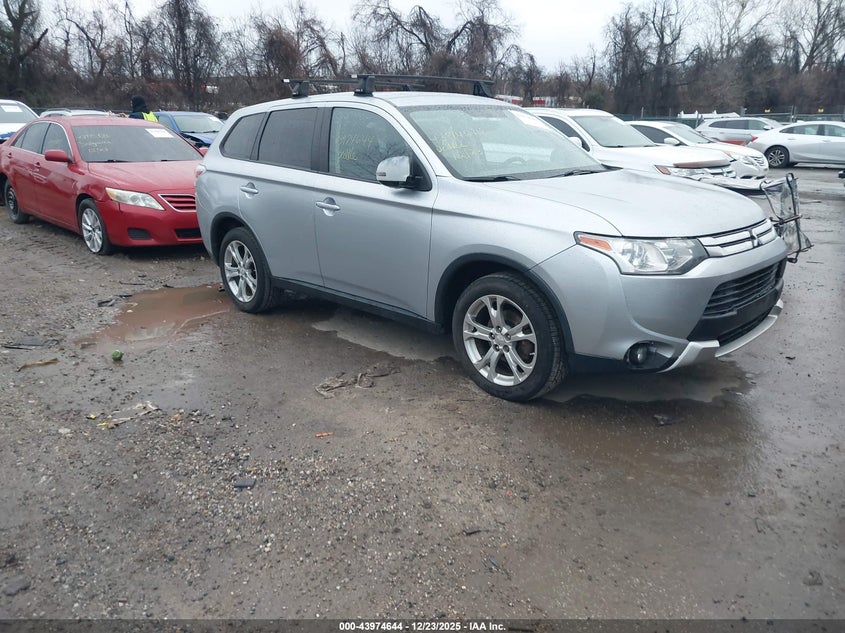 JA4AZ3A34FZ011120 2015 Mitsubishi Outlander Se auction photo 1
