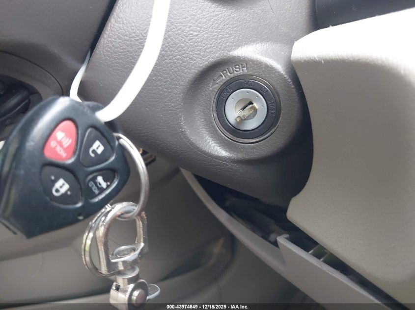 2011 Toyota Camry Le/Se/Xle VIN: 4T1BF3EK8BUT28769 Lot: 43974649