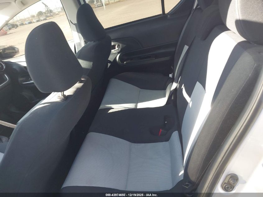 2015 Toyota Prius C Two VIN: JTDKDTB38F1577237 Lot: 43974650