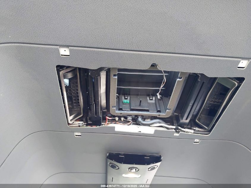 2025 Mercedes-Benz Sprinter 2500 Standard Roof 4-Cyl Diesel VIN: W1Z4KFHY7SP761862 Lot: 43974771