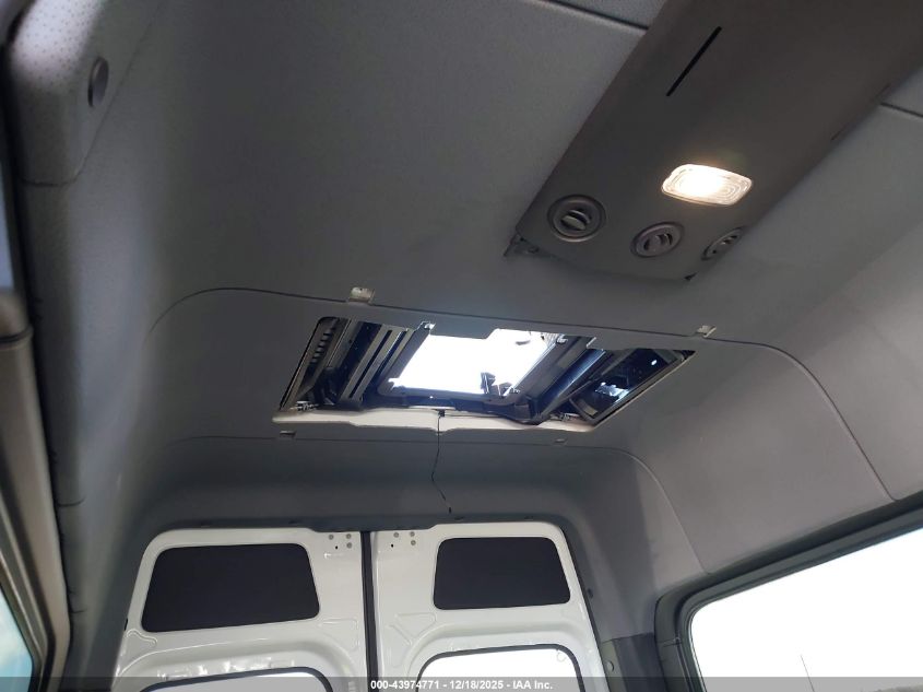 2025 Mercedes-Benz Sprinter 2500 Standard Roof 4-Cyl Diesel VIN: W1Z4KFHY7SP761862 Lot: 43974771
