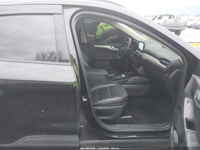 2020 Ford Escape Se Sport Hybrid