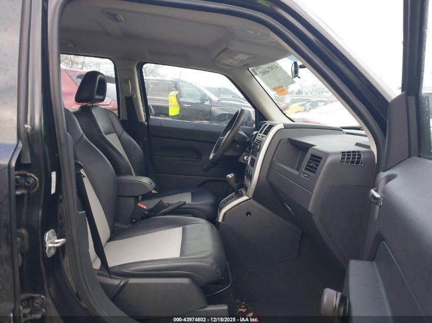 2008 Jeep Patriot Sport VIN: 1J8FT28058D785176 Lot: 43974802