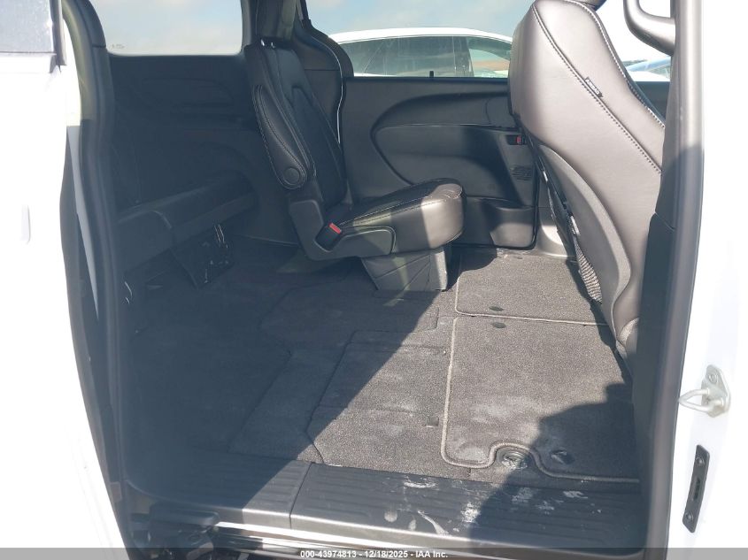 2026 Chrysler Pacifica Select VIN: 2C4RC1BG3TR186254 Lot: 43974813