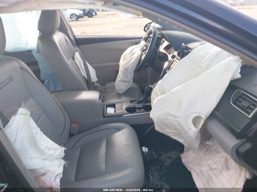 2015 Toyota Camry Hybrid Le VIN: 4T1BD1FKXFU169418 Lot: 43974830