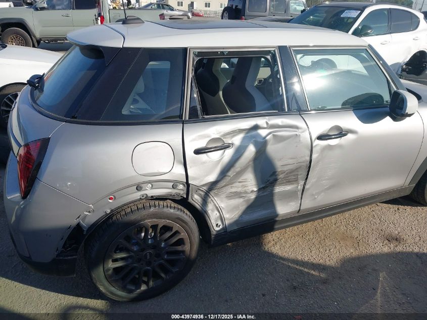 2025 Mini Hardtop Cooper VIN: WMW43GD02S2W88650 Lot: 43974936