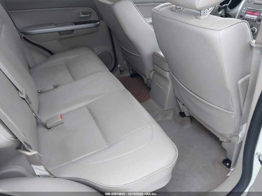 2008 Suzuki Grand Vitara Luxury VIN: JS3TD947384100953 Lot: 43974943