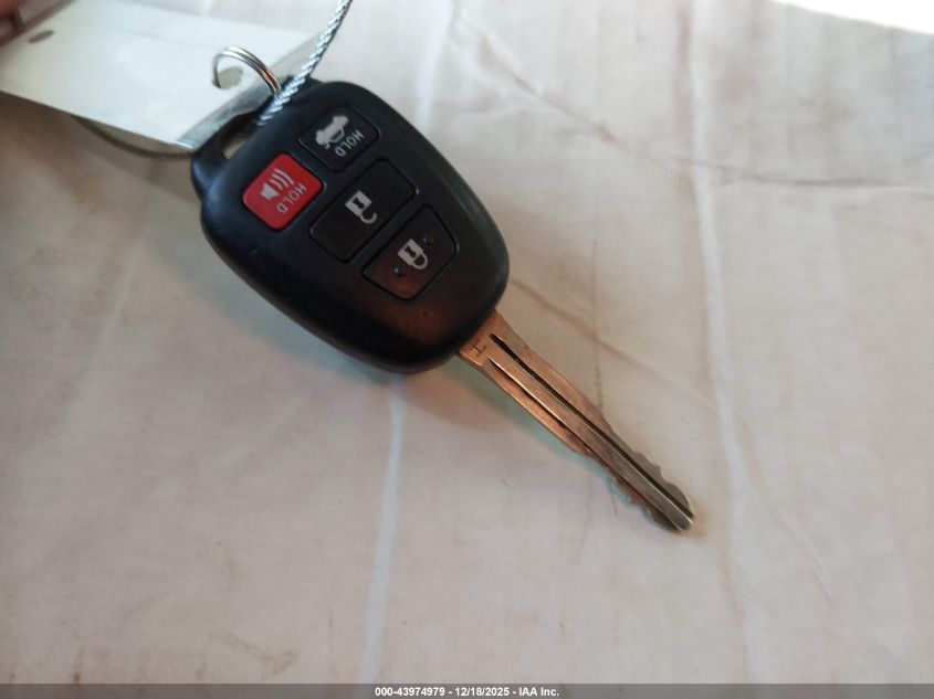 2017 Toyota Corolla Le VIN: 2T1BURHE2HC826416 Lot: 43974979