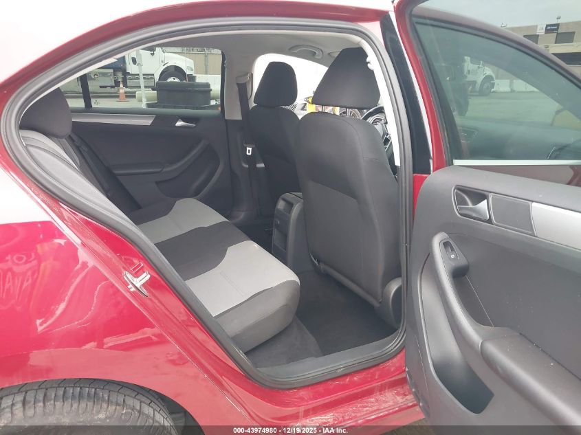 2017 Volkswagen Jetta 1.4T S VIN: 3VW2B7AJ1HM275868 Lot: 43974980