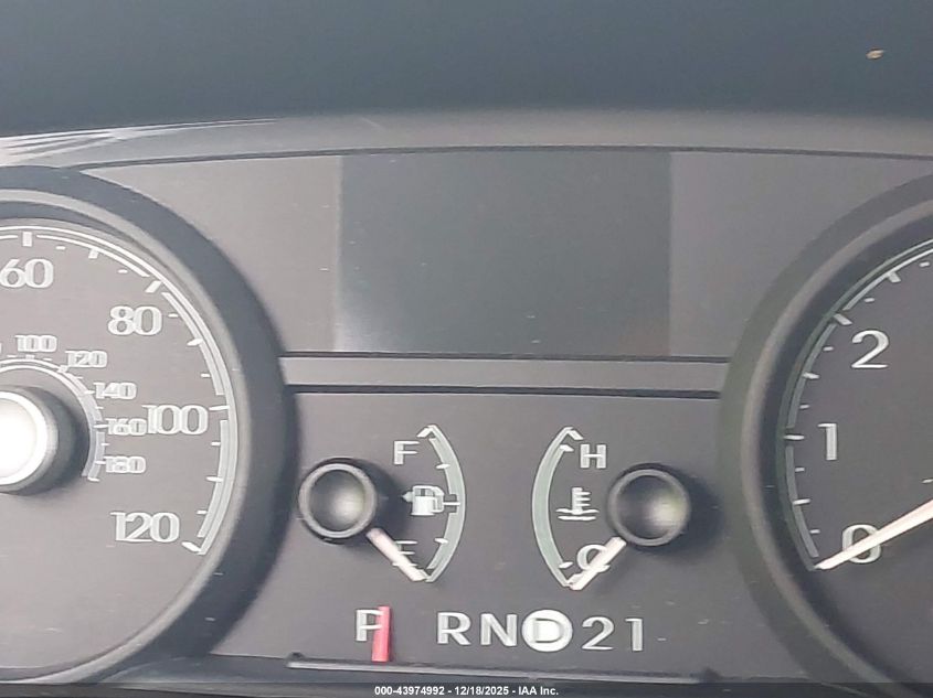 2010 Lincoln Town Car Signature Limited VIN: 2LNBL8CV2AX628016 Lot: 43974992