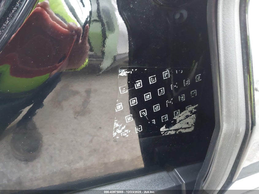 2022 Cadillac Escalade 4Wd Premium Luxury VIN: 1GYS4BKL3NR281580 Lot: 43975005