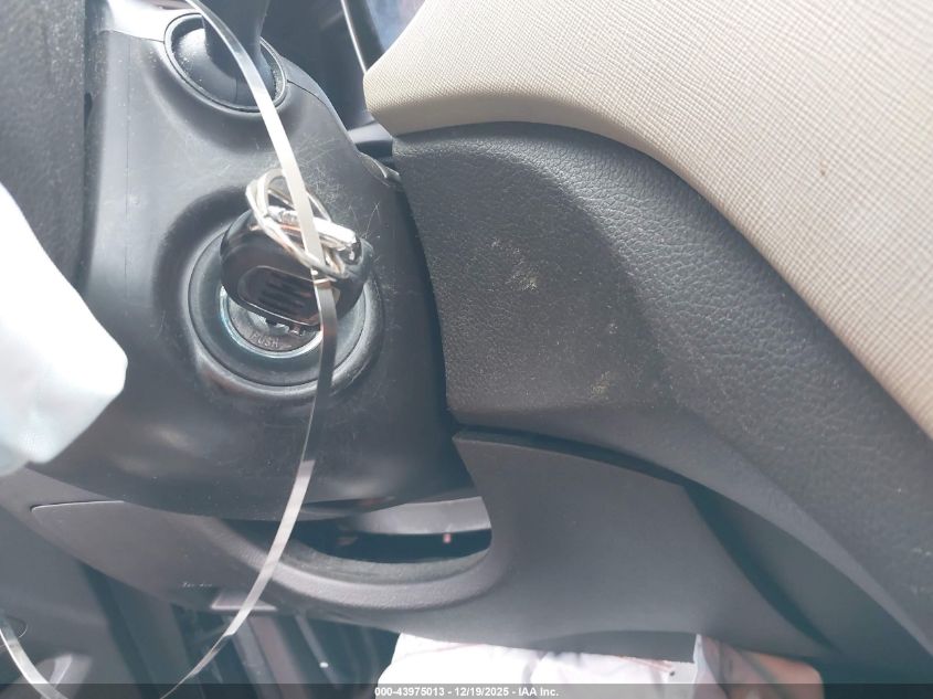 2014 Hyundai Santa Fe Sport 2.4L VIN: 5XYZU3LB6EG127105 Lot: 43975013