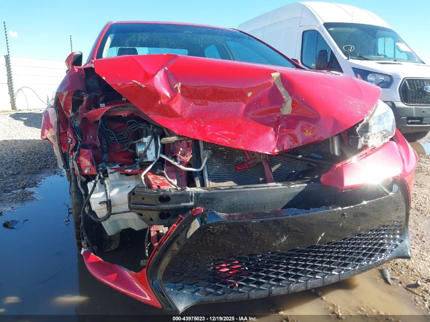 2017 Toyota Corolla Se VIN: 2T1BURHEXHC845683 Lot: 43975023