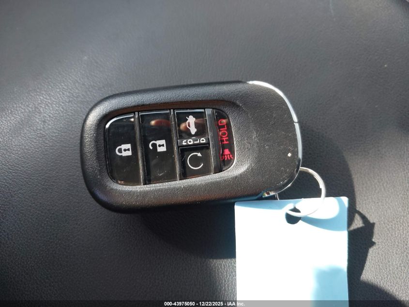 2025 Honda Accord Hybrid Sport-L VIN: 1HGCY2F78SA043084 Lot: 43975050