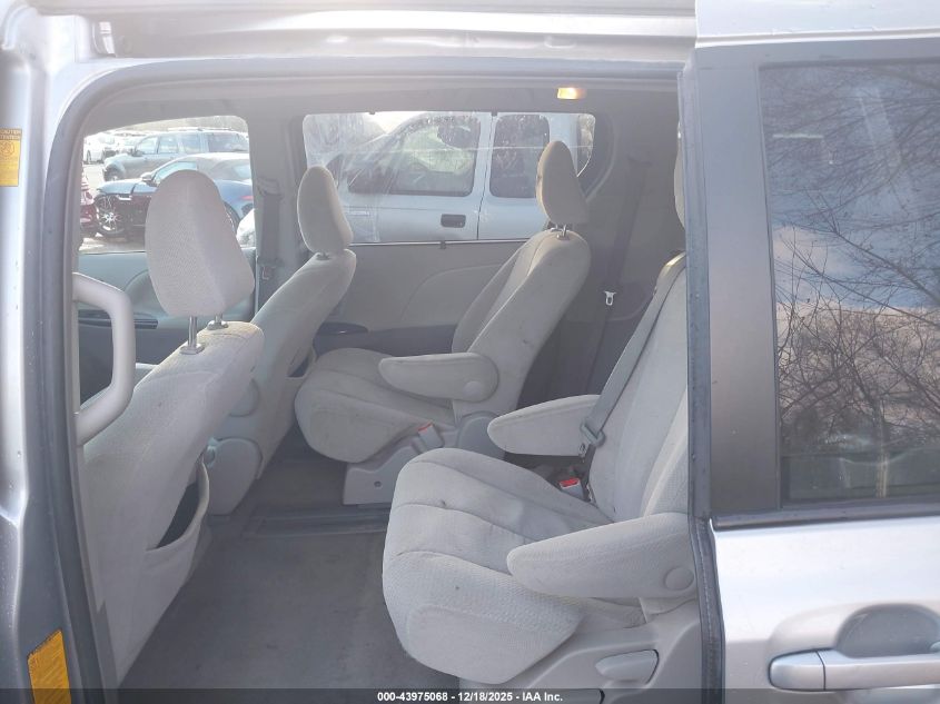 2014 Toyota Sienna Le V6 8 Passenger VIN: 5TDKK3DCXES484904 Lot: 43975068