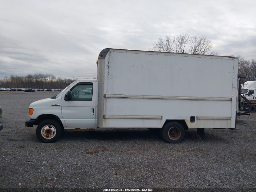 2007 Ford E-350 Cutaway VIN: 1FDSE35L57DA09953 Lot: 43975103