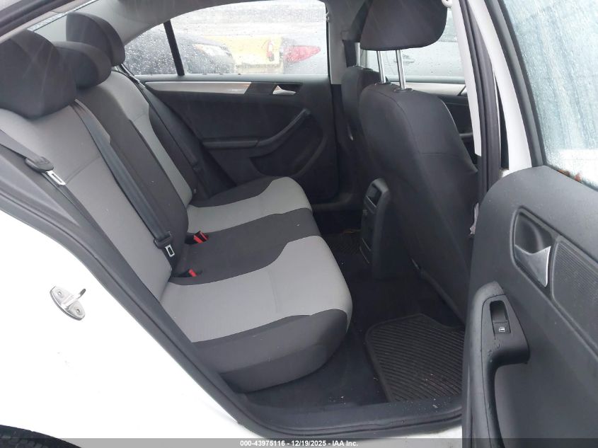 2017 Volkswagen Jetta 1.4T S VIN: 3VW2B7AJ8HM352624 Lot: 43975116