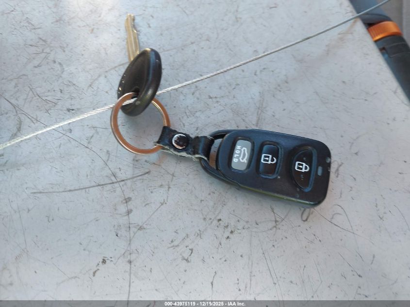 2017 Hyundai Elantra Se VIN: KMHD74LF0HU301128 Lot: 43975119