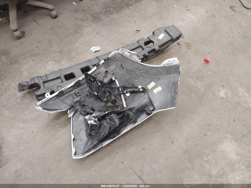 2023 Chevrolet Blazer Awd Premier VIN: 3GNKBLR48PS148224 Lot: 43975127