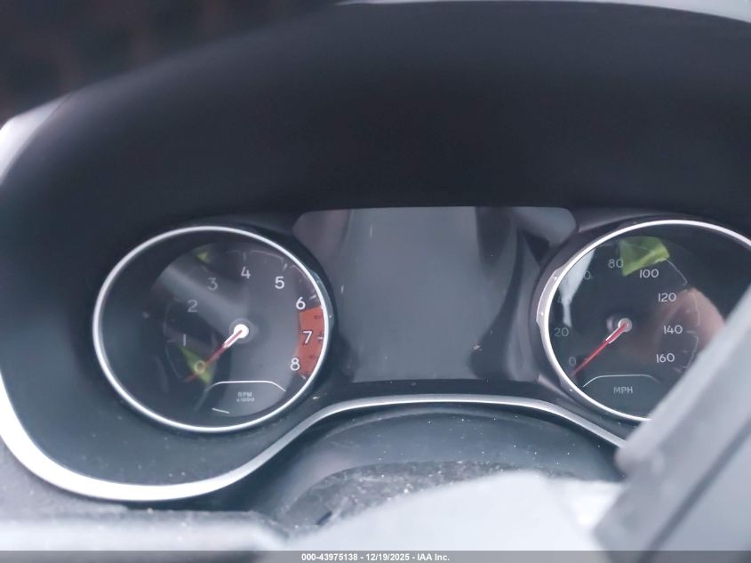 2018 Jeep Compass Latitude 4X4 VIN: 3C4NJDBB4JT185442 Lot: 43975138