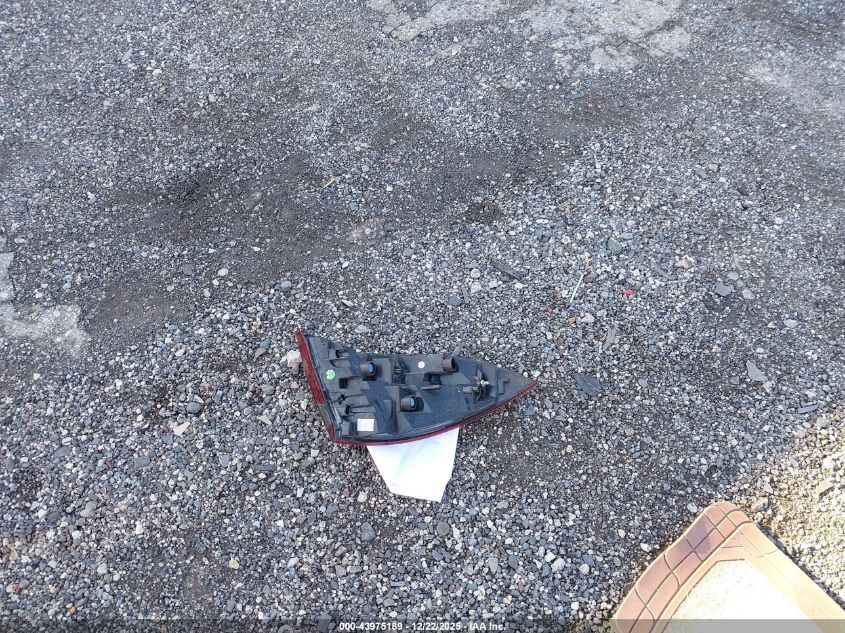 2011 Porsche Cayenne S VIN: WP1AB2A21BLA52022 Lot: 43975189